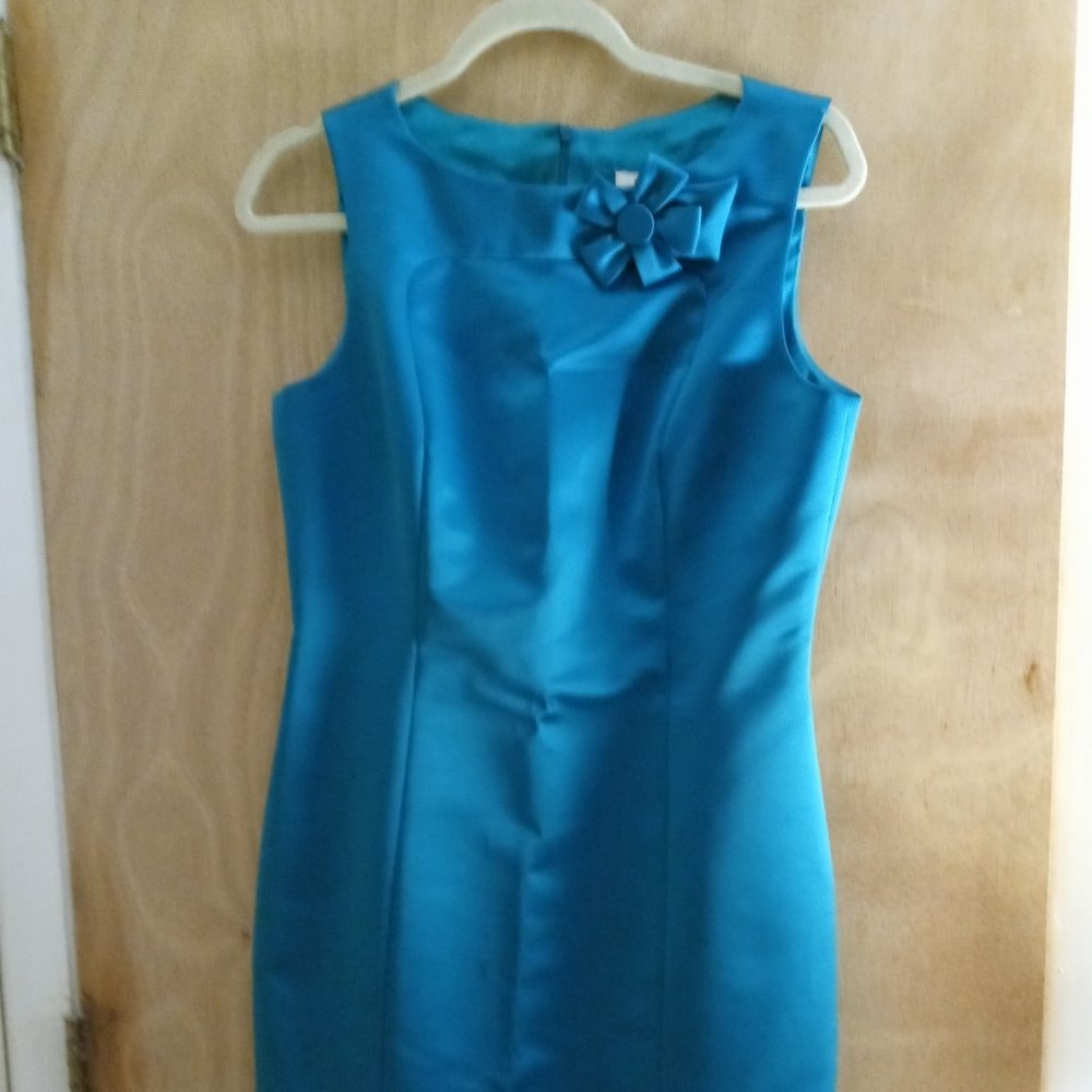 David Meister  Emerald Color Dress, size 8.